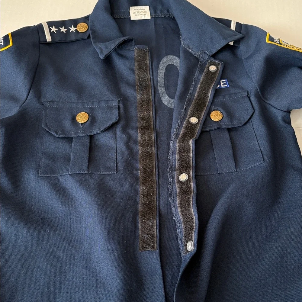 N/A police costume